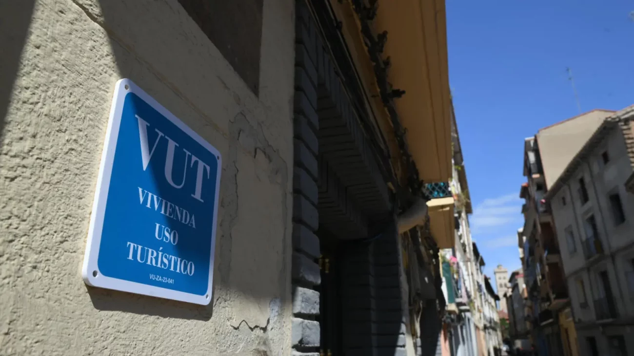 ¿Se puede prohibir en mi comunidad el uso turístico de las viviendas